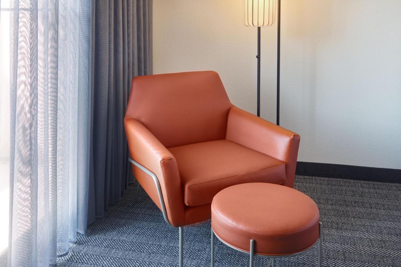 Hotel Courtyard By Marriott Atlanta Executive Park/Emory Exterior foto