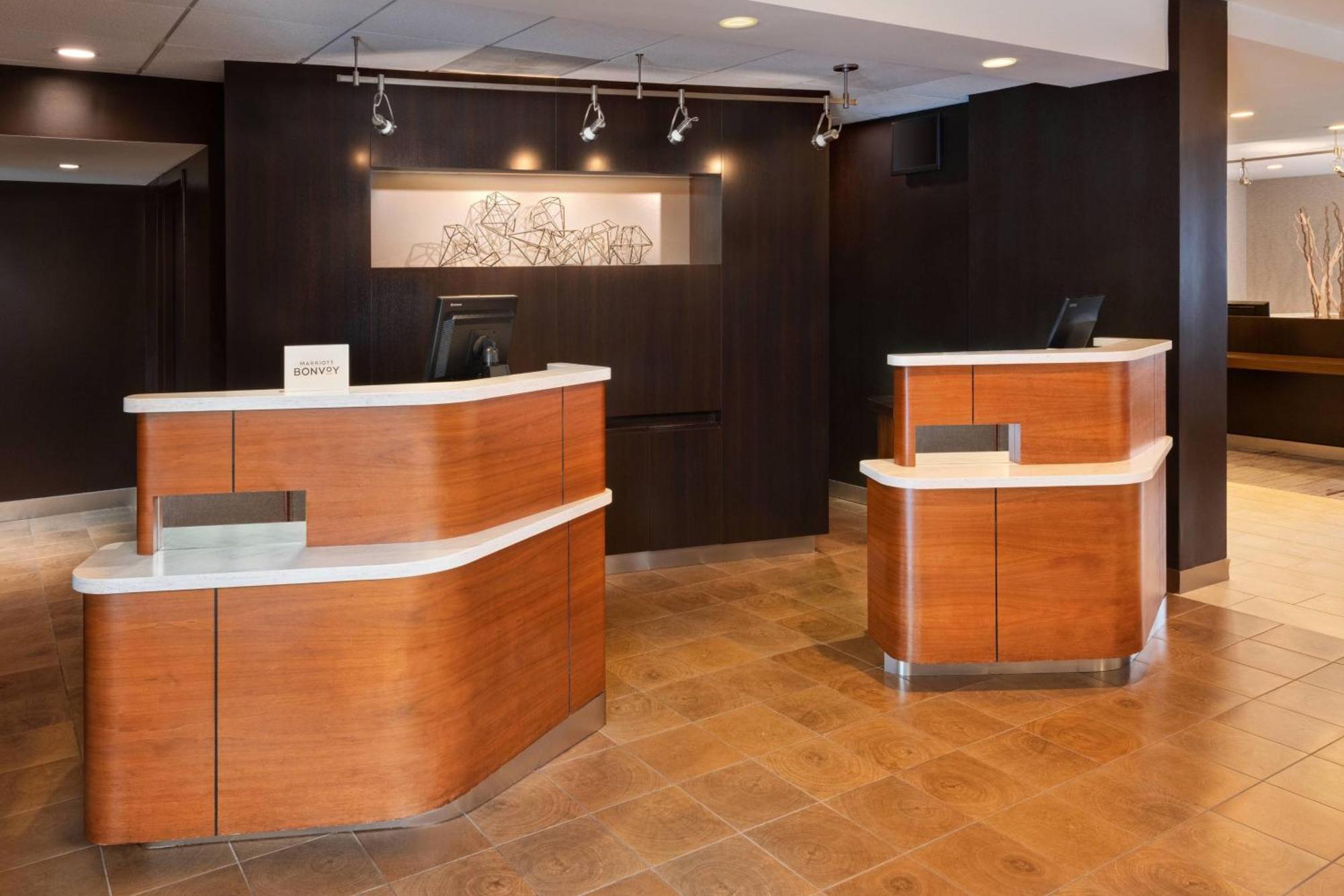 Hotel Courtyard By Marriott Atlanta Executive Park/Emory Exterior foto