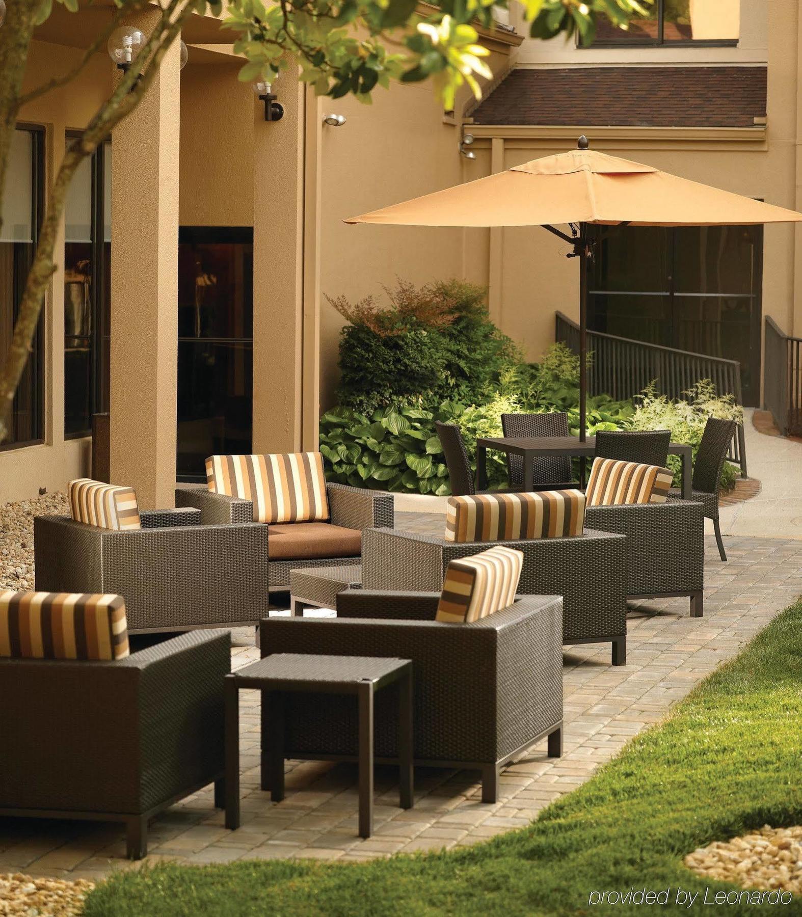 Hotel Courtyard By Marriott Atlanta Executive Park/Emory Exterior foto